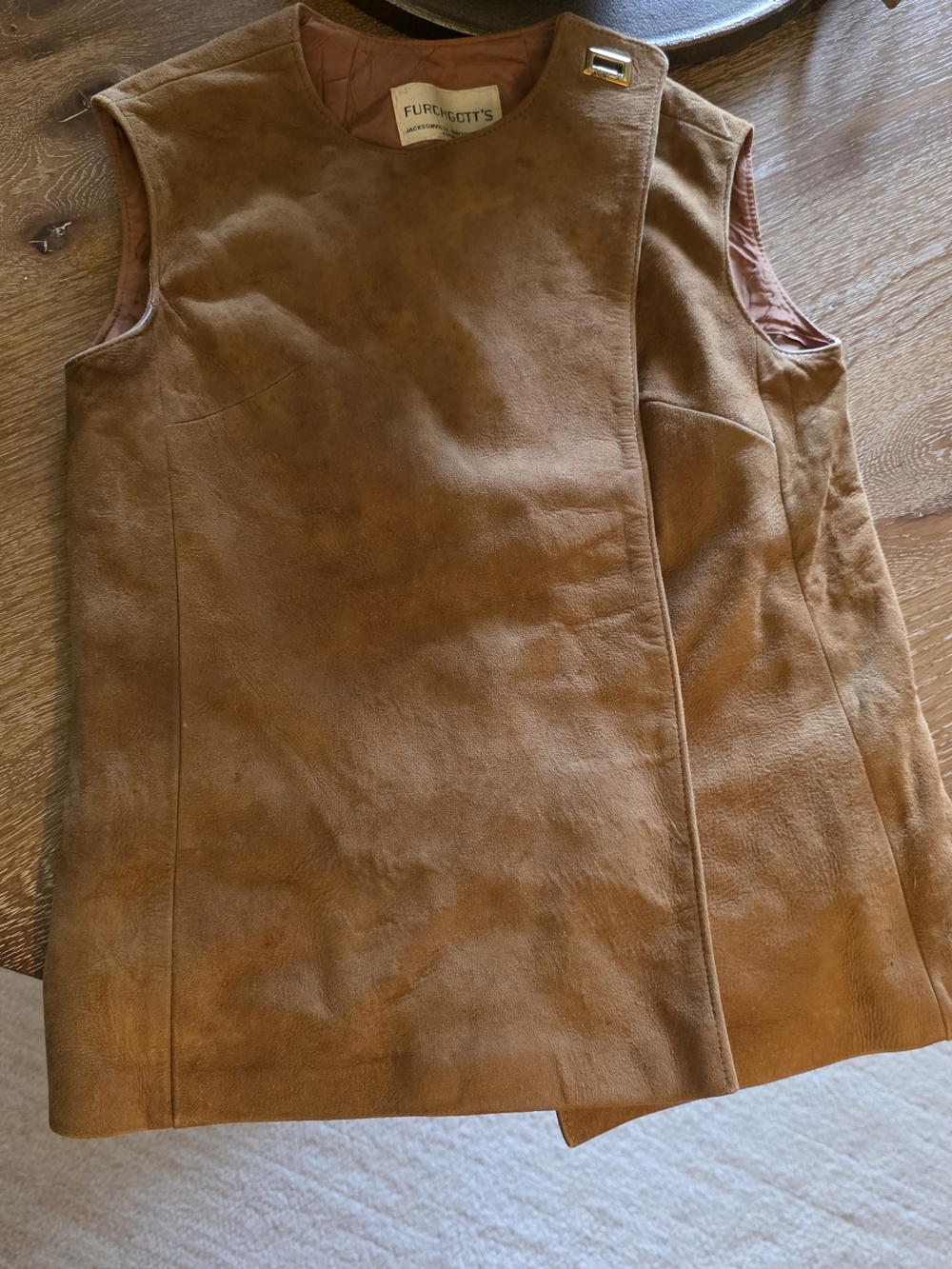 FURCHGOTT'S Vintage Women's Brown Suede Vest